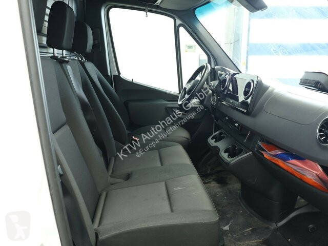 عربة نفعية Mercedes Sprinter 317...