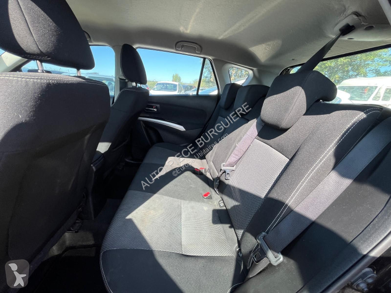 Samochód dostawczy Suzuki 1.6 DDiS 120 / EE806