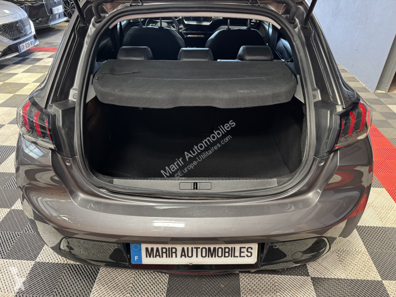 Samochód dostawczy Peugeot 208
