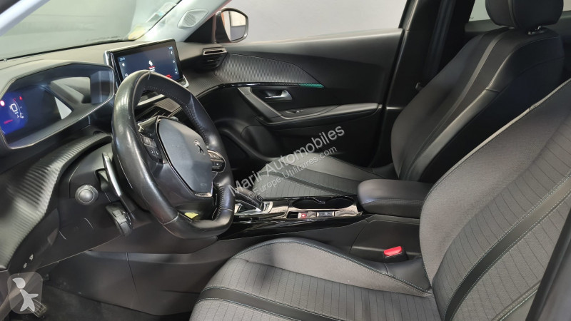 Véhicule utilitaire Peugeot