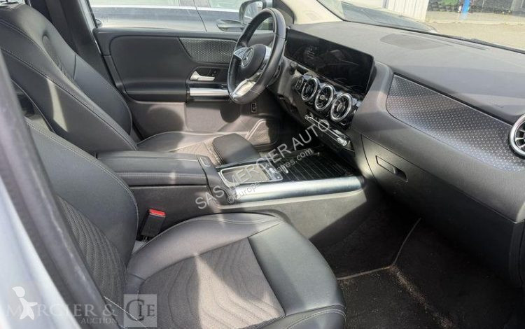Furgoneta Mercedes