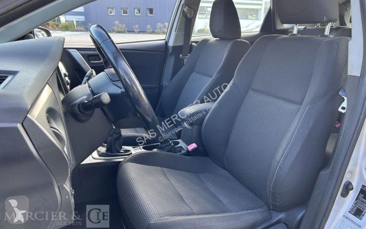 Véhicule utilitaire Toyota