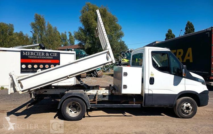 Furgoneta Iveco