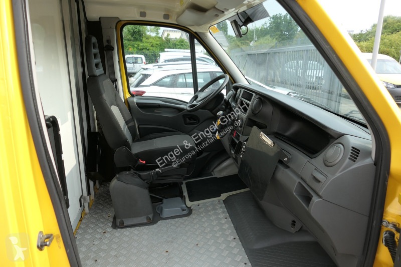 Furgoneta Iveco Daily 35 S11 C30C AUTOMATIK...