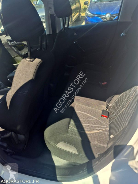 Nyttofordon Peugeot 208