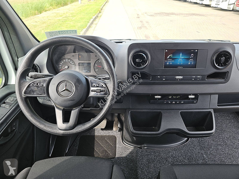 Лекотоварен автомобил Mercedes 316 L3H2 Maxi...