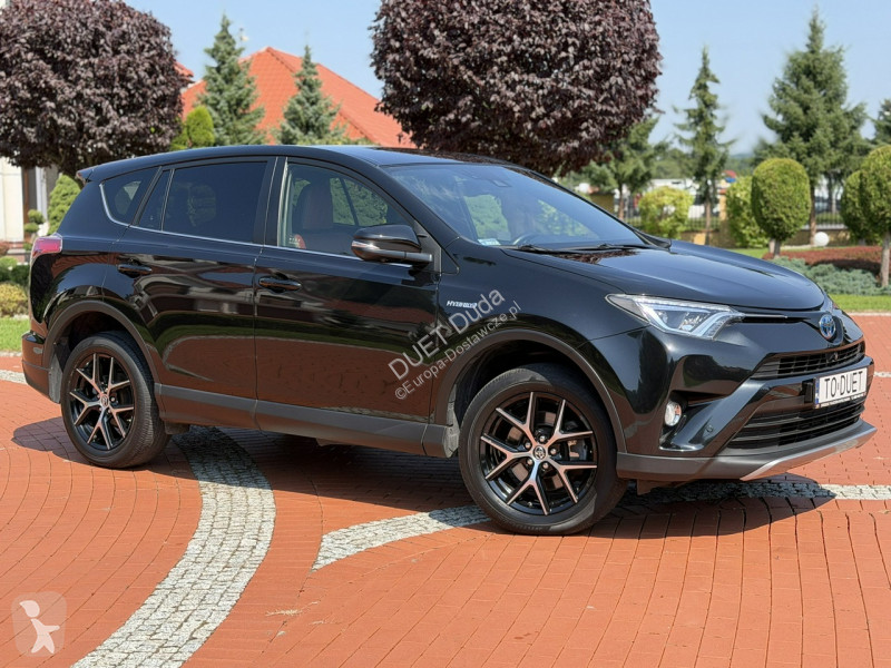Samochód dostawczy Toyota RAV-4
