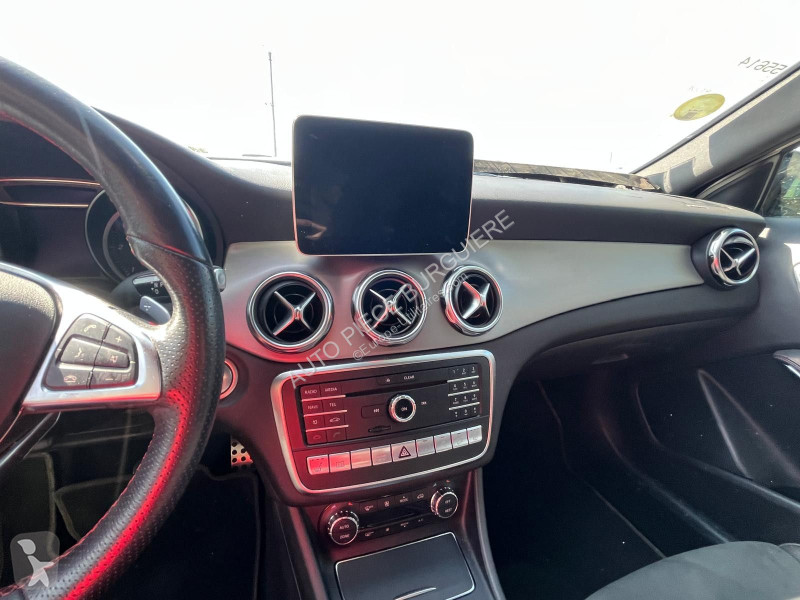 عربة نفعية Mercedes GLA 220d 170 4-Matic / FD442
