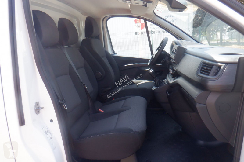 Renault TRAFIC 2.0 DCI 130 CV L1H1 van