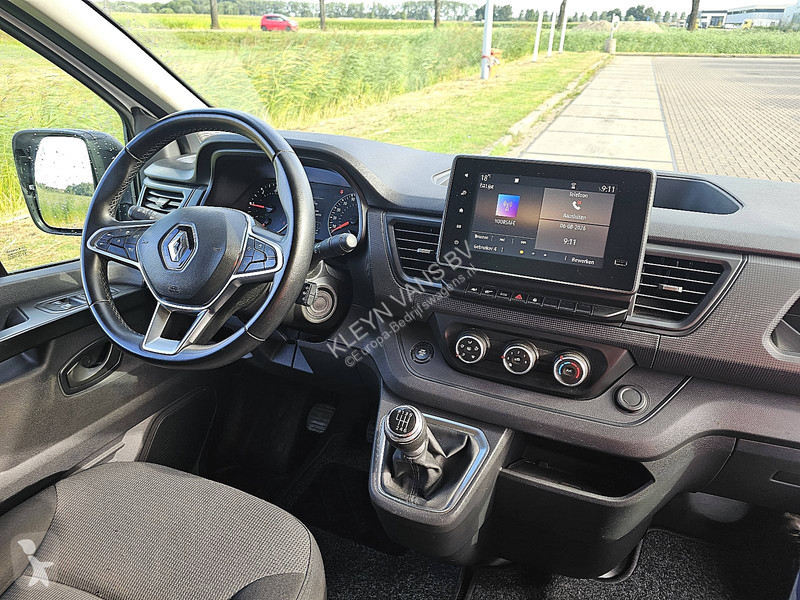 Furgoneta Renault 2.0 DCI L2H1 Navi 150pk!