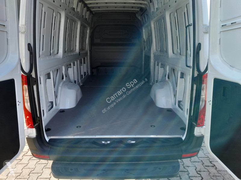 Furgoneta Mercedes Furgone Traz. Post
