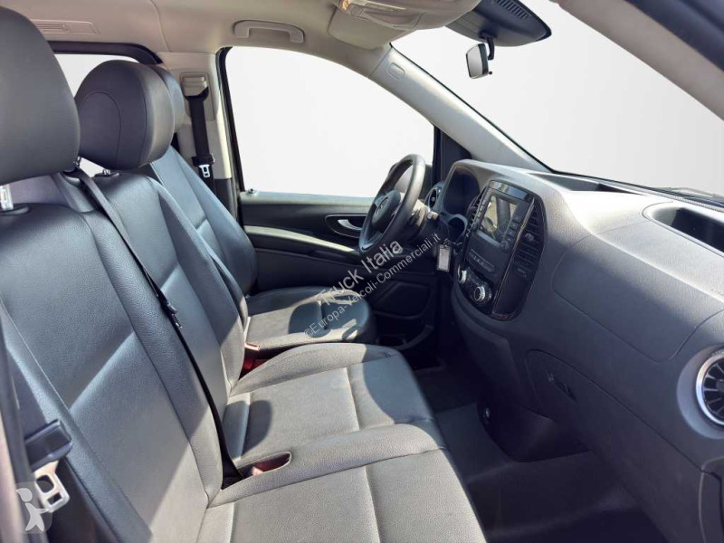 Veicolo commerciale Mercedes III 116 - 116 cdi...