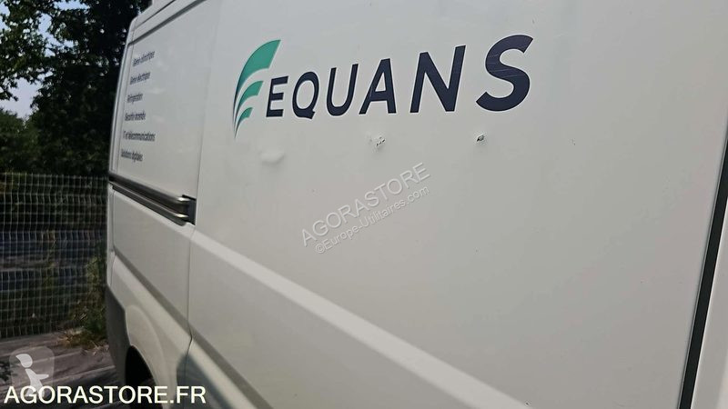Véhicule utilitaire Peugeot BOXER