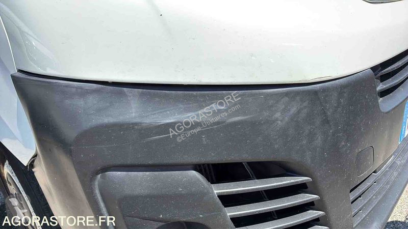 Véhicule utilitaire Peugeot EXPERT
