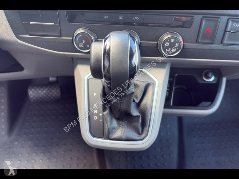 عربة نفعية Volkswagen Fg 2.8T L2H1 2.0 TDI...