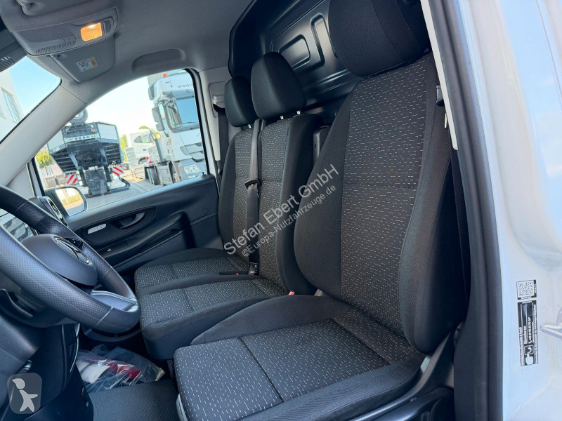 Furgoneta Mercedes Vito  9G Extral Klima Kamera...