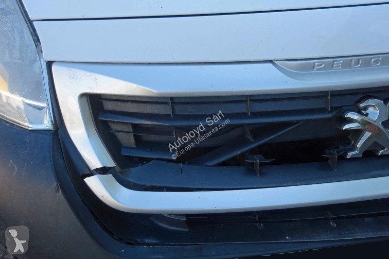 Véhicule utilitaire Peugeot PARTNER 1,6 HDI 99