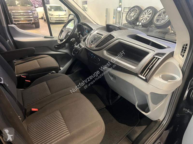 Samochód dostawczy Ford Maxi DoKa Pritsche...