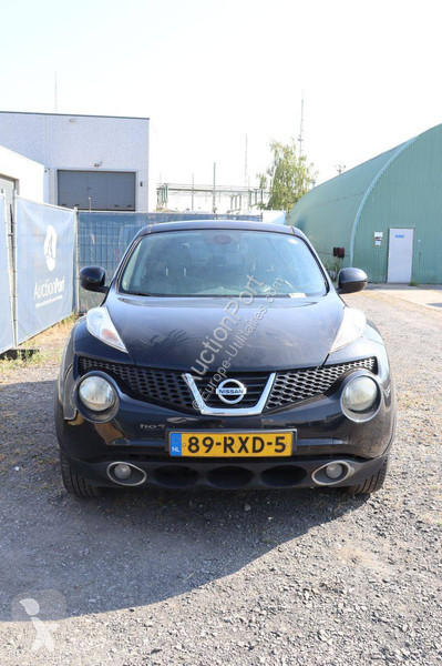 Autoutilitară Nissan