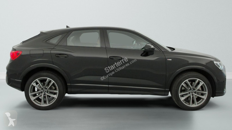 Véhicule utilitaire Audi Q3