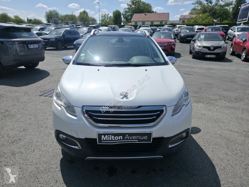 Véhicule utilitaire Peugeot 2008 1.6 e-HDi FAP...