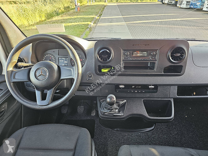 Furgoneta Mercedes 315 Dub.Cab Open-Laadbak