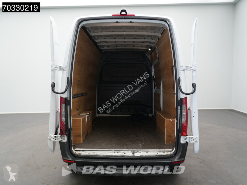 Véhicule utilitaire Mercedes L2H2 100%...