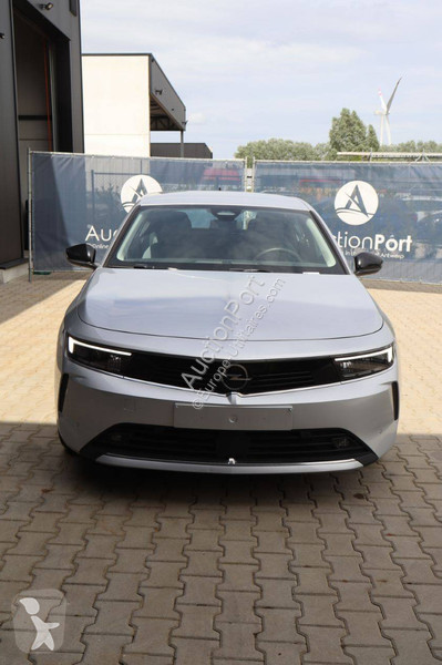 عربة نفعية Opel
