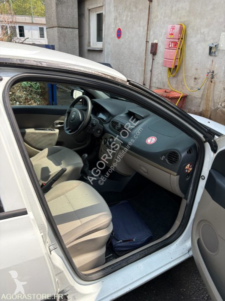 Renault CLIO Transporter