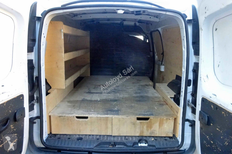 Véhicule utilitaire Renault KANGOO 1,5 DCI 90