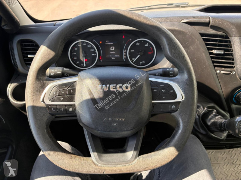 Furgoneta Iveco  35C16 3.0 CAJA BASCULANTE