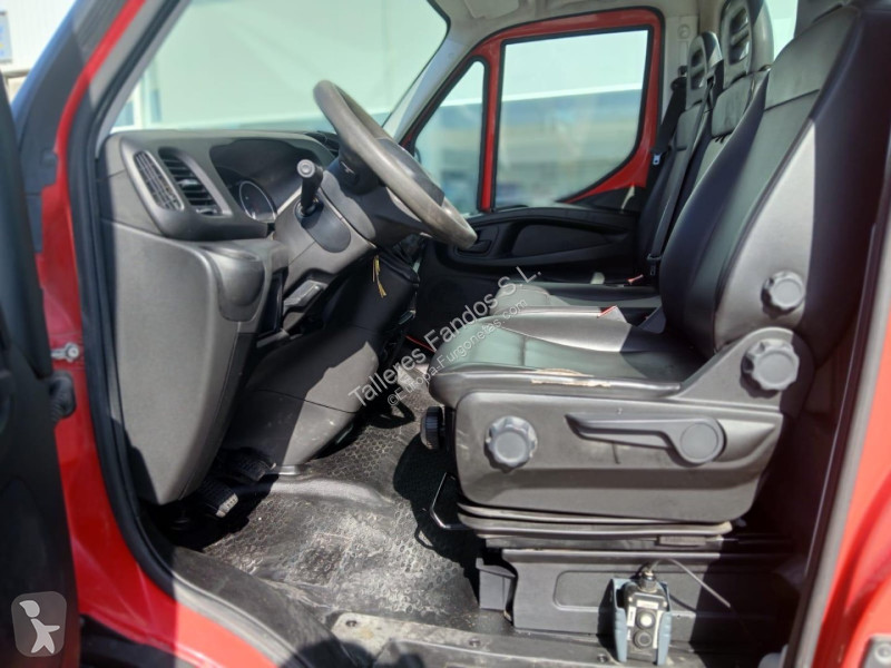 Furgoneta Iveco  35C12 CAJA BASCULANTE