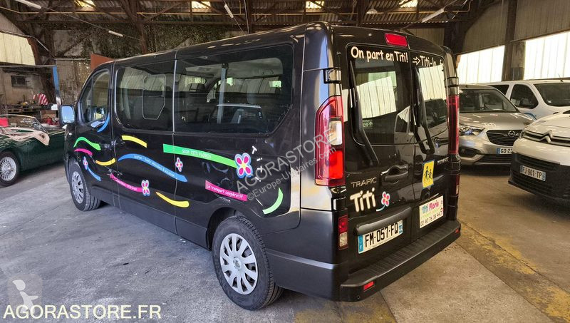 Furgoneta Renault TRAFIC