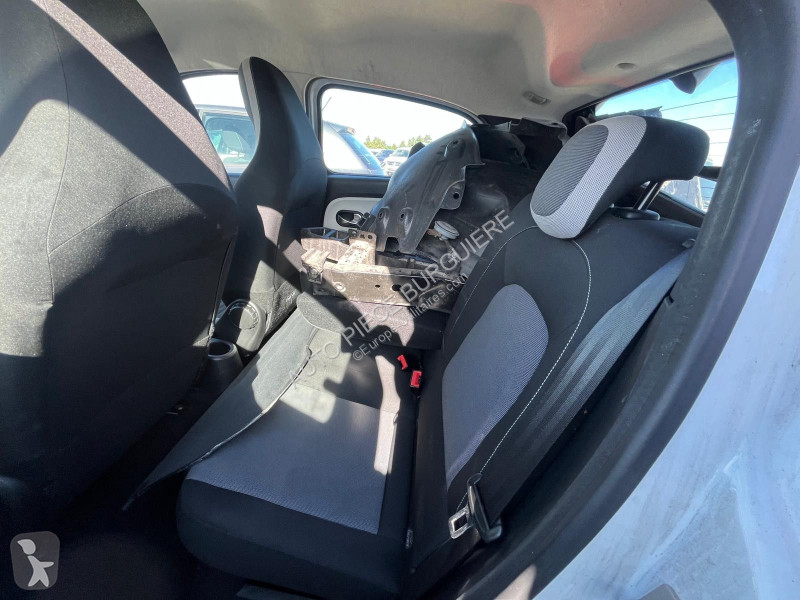 عربة نفعية Renault III 1.0i SCe 70 / HD162