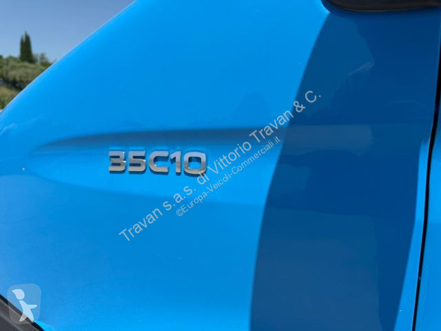 Veicolo commerciale Iveco DAILY