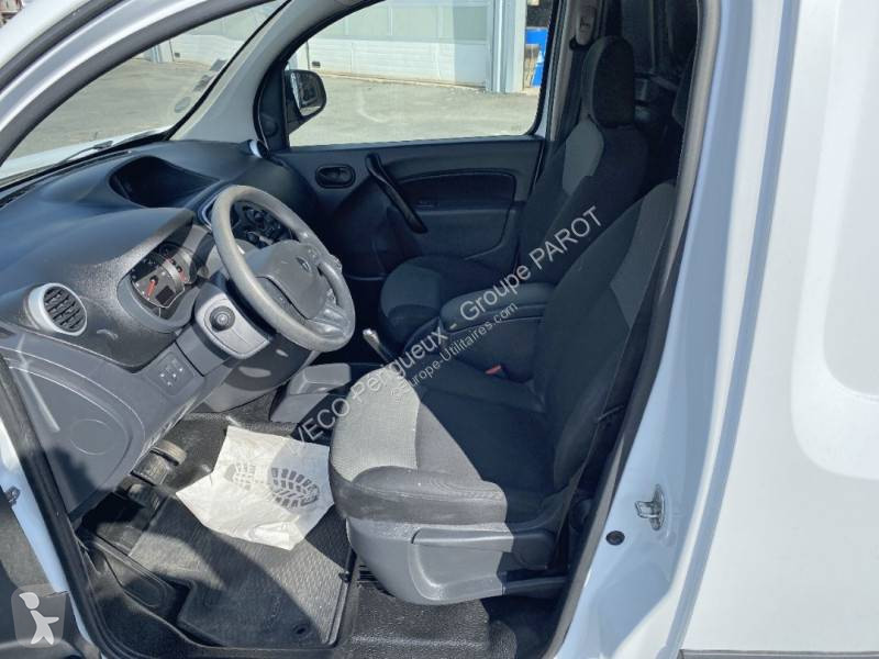 عربة نفعية Renault