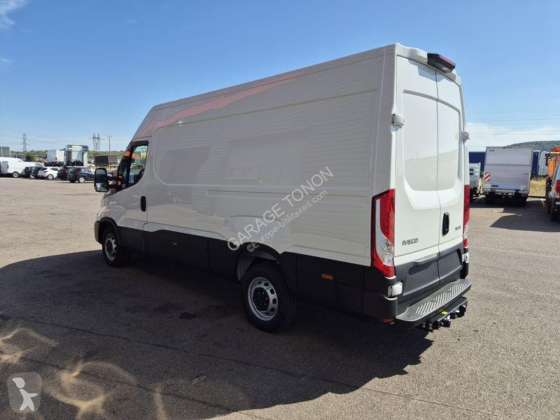 Furgoneta Iveco 35-160 HI-MATIC