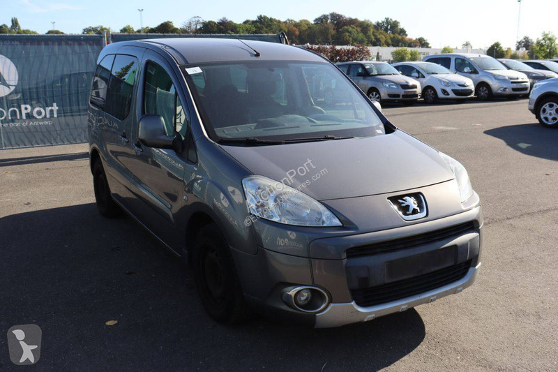 Véhicule utilitaire Peugeot
