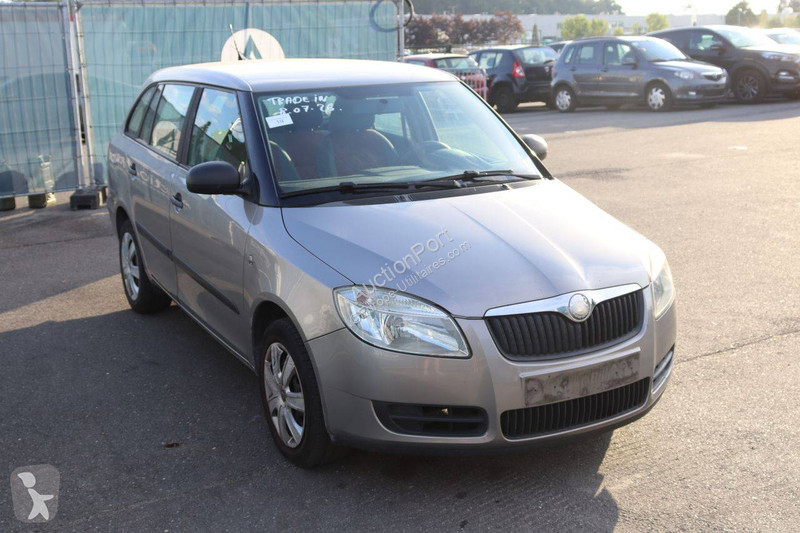 Samochód dostawczy Skoda