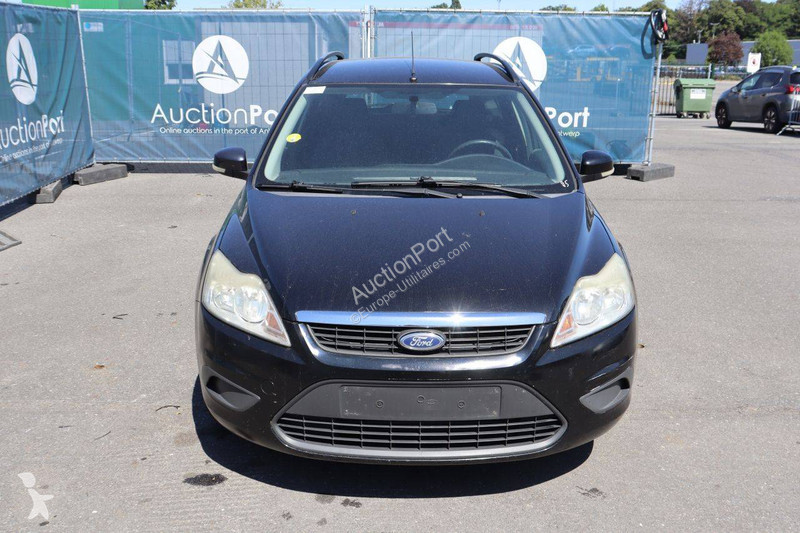 عربة نفعية Ford