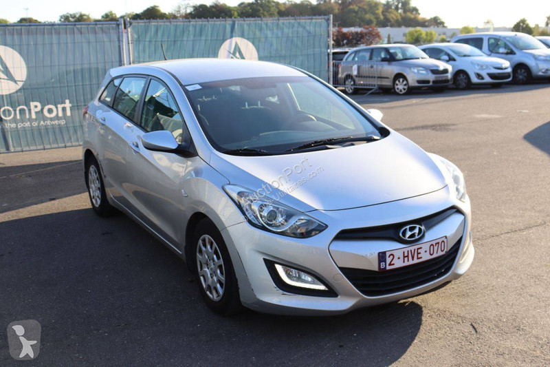 Samochód dostawczy Hyundai i30