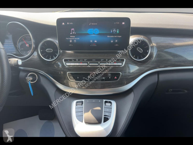 Samochód dostawczy Mercedes EQV 300 204ch...