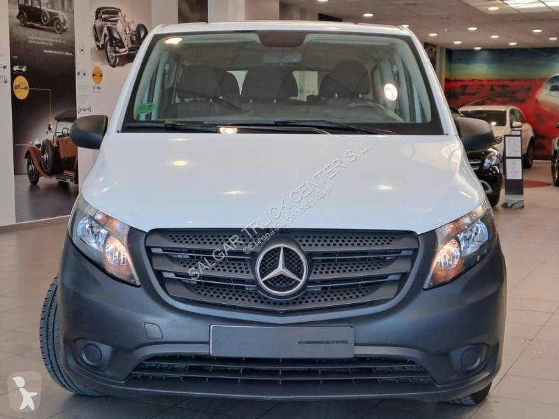 عربة نفعية Mercedes