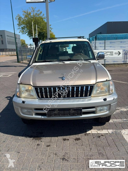 Furgoneta Toyota 4x4 - Benzine/Petrol - Automatic