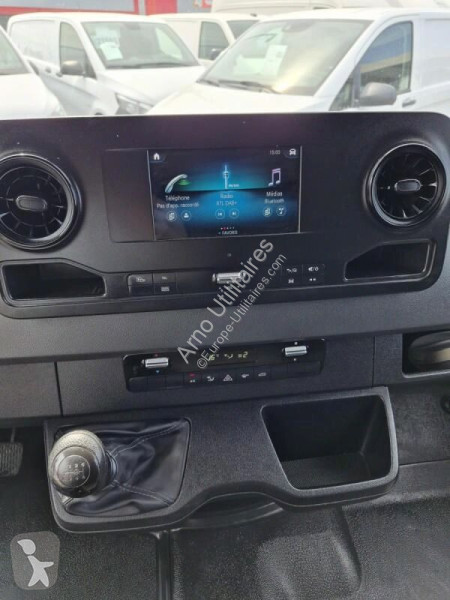 Véhicule utilitaire Mercedes