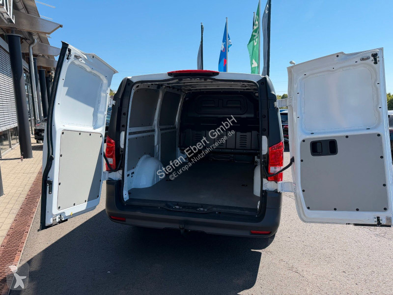 Mercedes Vito  Klima Kamera AHK Navi Transporter