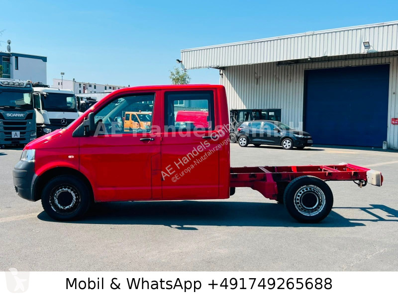 Furgoneta Volkswagen Fahrgestell DoKa...