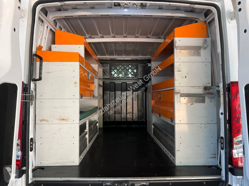 عربة نفعية Iveco 35s18 3,0 HPI...