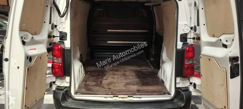Véhicule utilitaire Peugeot EXPERT FG