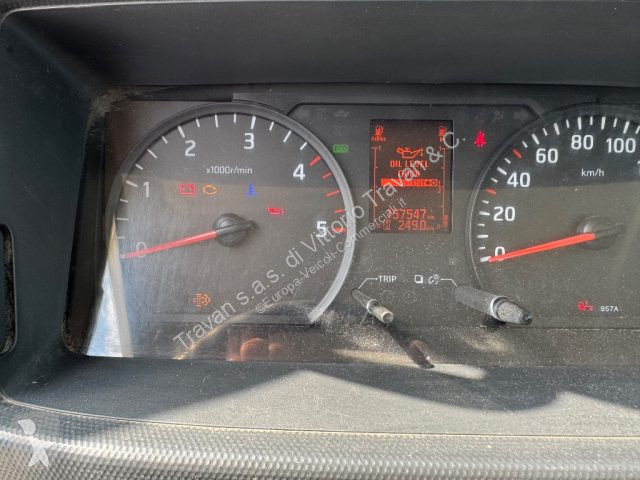 Nissan CASSONE 35 Q  GEMELLATO van